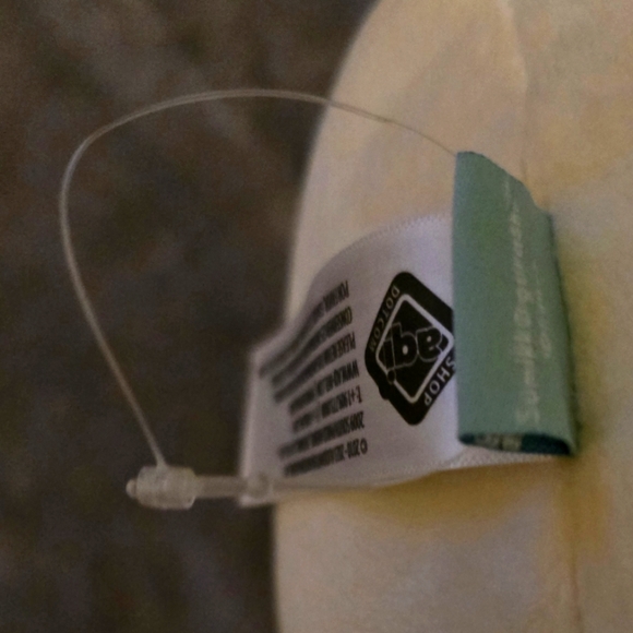 SOLD 👀NEW! Squishmallow! New Neko plush San-X Sumikko Gurashi - Picture 2 of 4